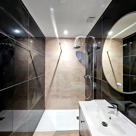 Onyx Black Saint-Aignan  Exterior photo
