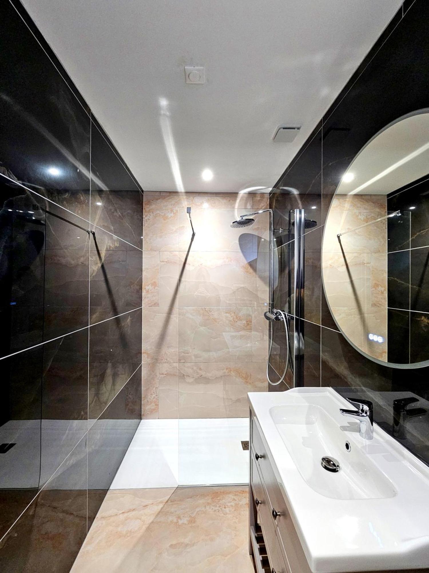 Onyx Black Apartment